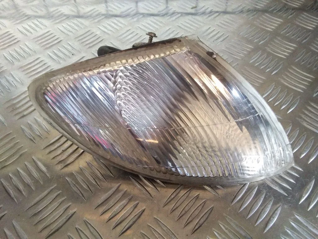 Priekšējais pagrieziena lukturis – Renault Megane I (1995-2002)