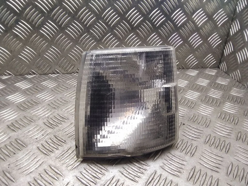 Front fender indicator light – Volkswagen Transporter - Caravelle T4 (1991-2003)