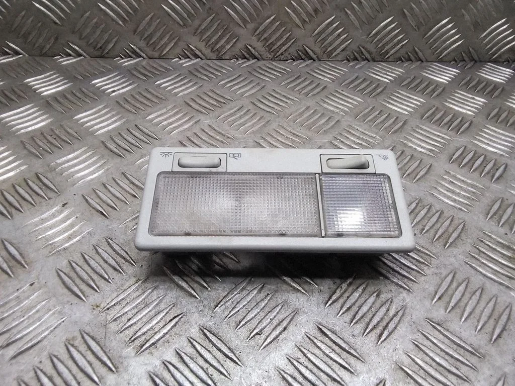 Esiistmete valgustustuli – Seat Alhambra (Mk1) (1996-2010)