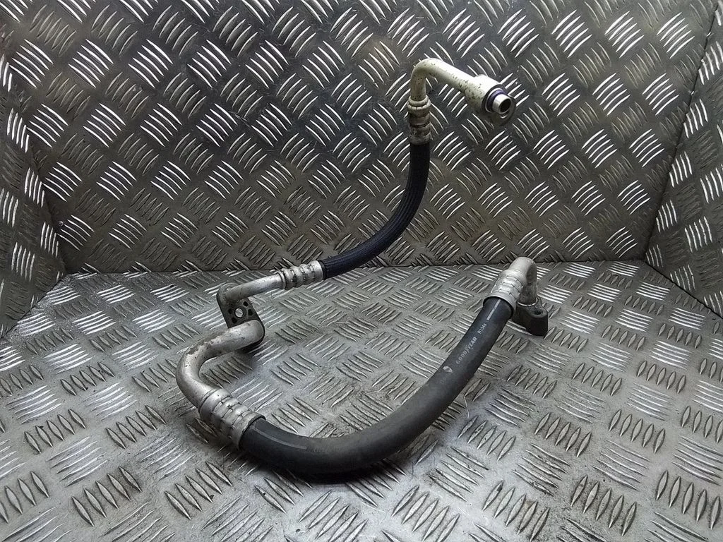 Air conditioning (A/C) pipe/hose – Opel Zafira B (2005-2014)