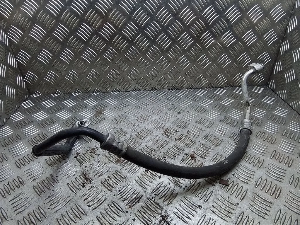 Air conditioning (A/C) pipe/hose – Toyota Avensis T250 (2006-2009)