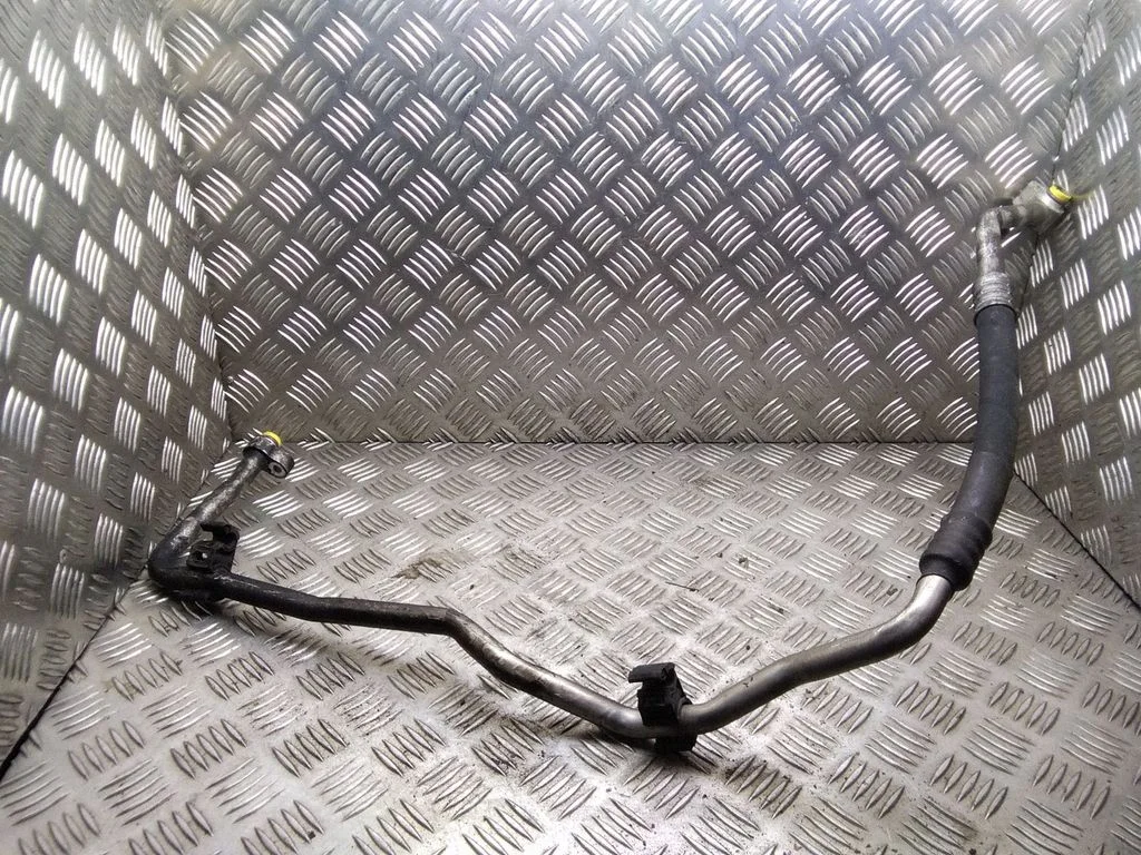 Gaisa kondicioniera caurule (-es)/šļūtene (-es) – Volkswagen Transporter - Caravelle T5 (2003-2015)