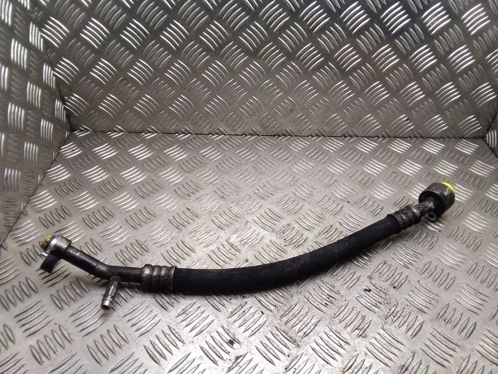Kliimaseadme toru / voolik – Volkswagen Touareg I (2002-2010)