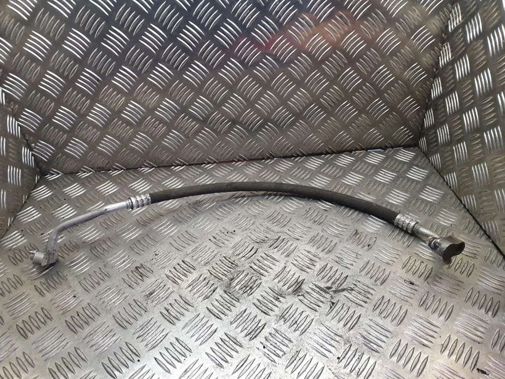Kliimaseadme toru / voolik – BMW 1-seeria F20 F21 (2011-2019)
