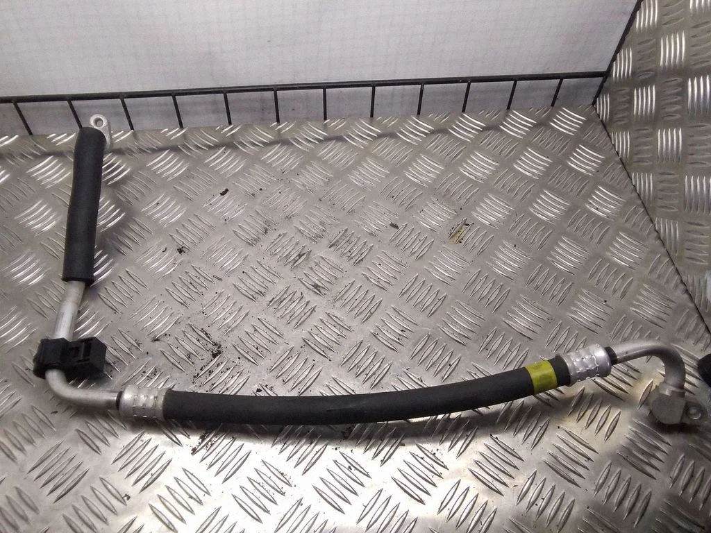 Kliimaseadme toru / voolik – Toyota Prius (XW30) (2009-2015)