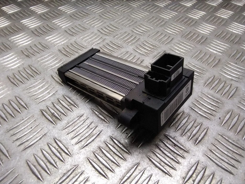 Electric cabin heater radiator – Volkswagen Phaeton (2002-2016)
