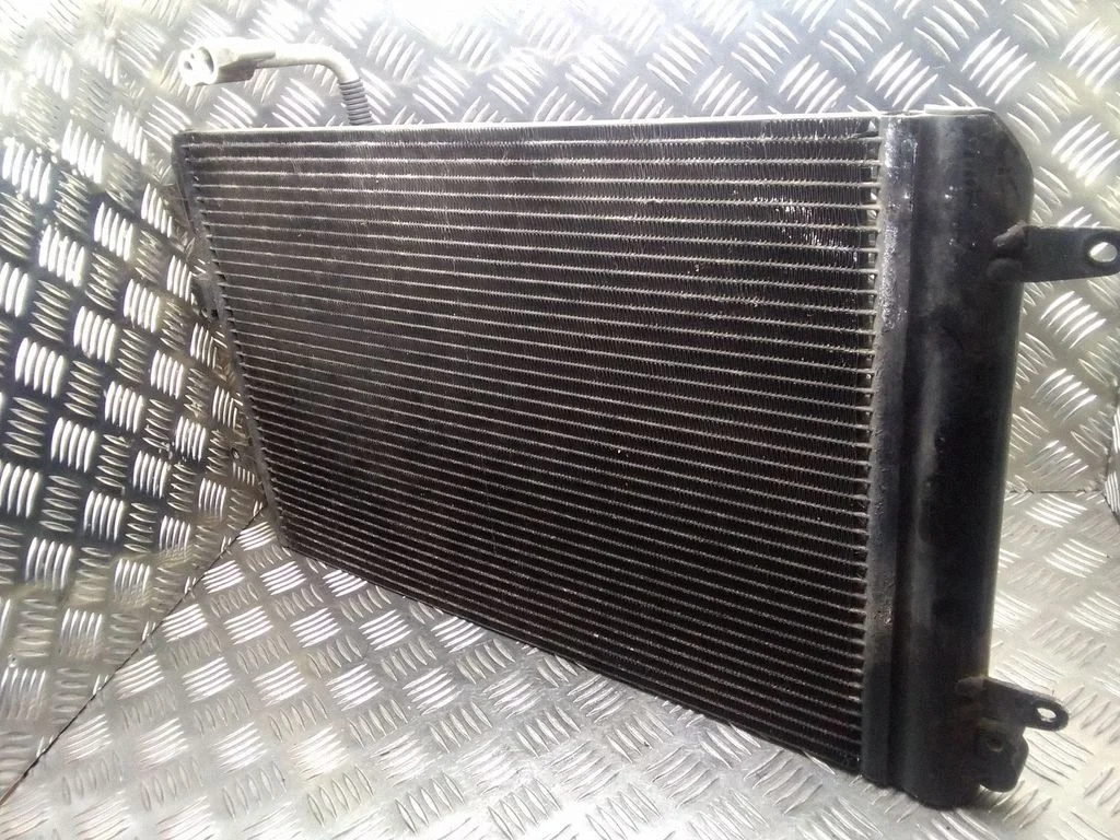 A/C cooling radiator (condenser) – Ford Galaxy (2000-2006)