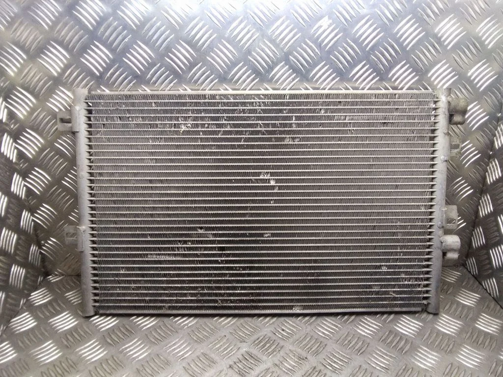 Gaisa kondicioniera dzesēšanas radiators (kondensators) – Renault Kangoo I (2003-2008)