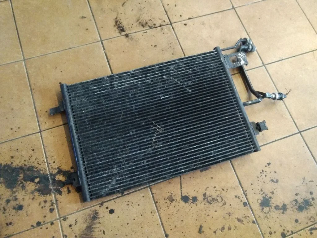 Gaisa kondicioniera dzesēšanas radiators (kondensators) – Audi A6 Allroad C5 (1999-2005)