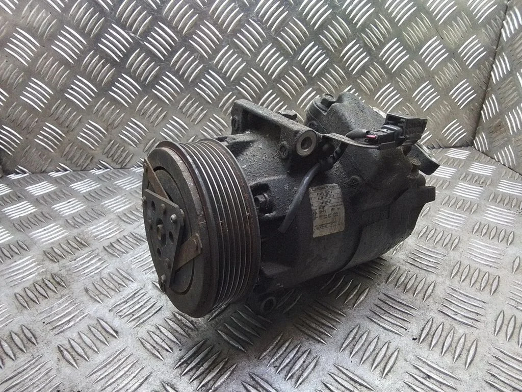 Kliimakompressor (pump) – Nissan Qashqai+2 (2008-2010)