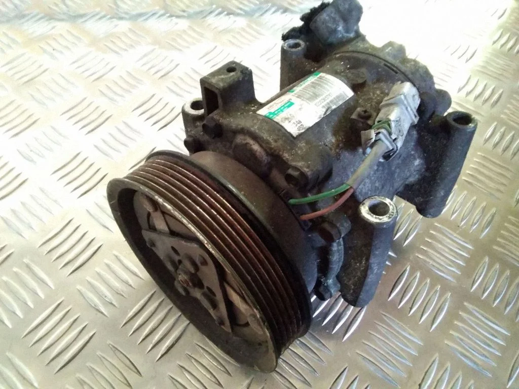 Kliimakompressor (pump) – Renault Megane II (2002-2005)