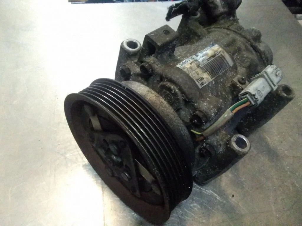Kliimakompressor (pump) – Renault Megane II (2002-2005)