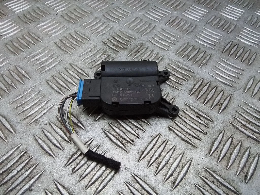 Air flap motor/actuator – Volkswagen Tiguan (2007-2016)