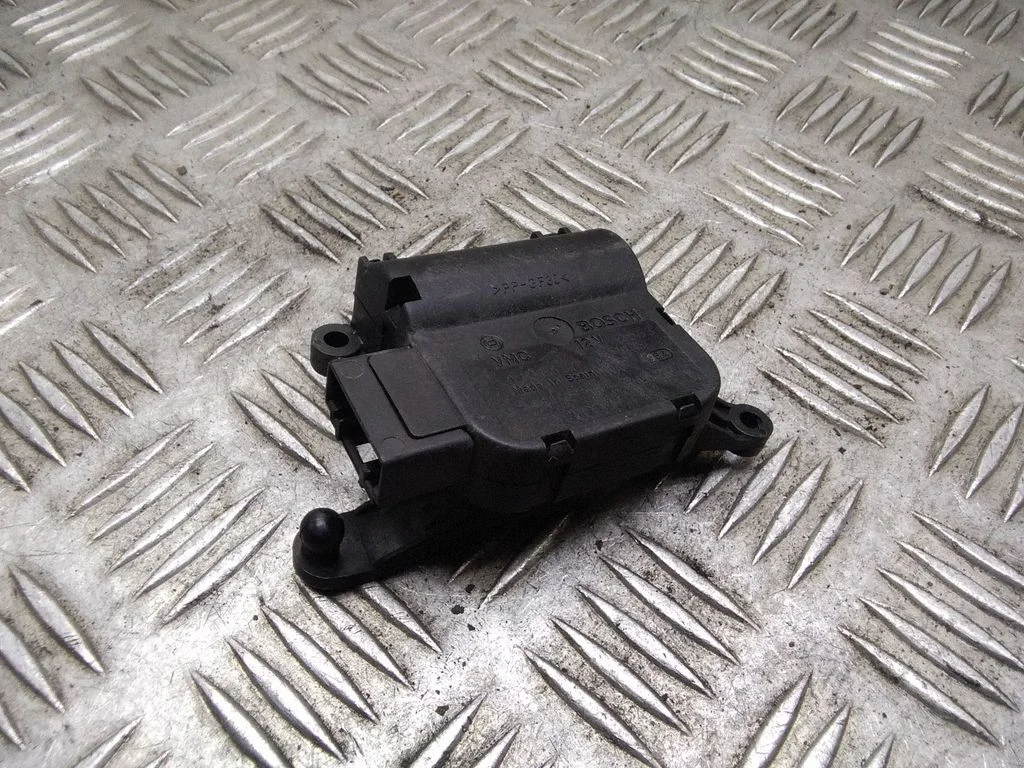 Air flap motor/actuator – Volkswagen Transporter - Caravelle T5 (2003-2015)