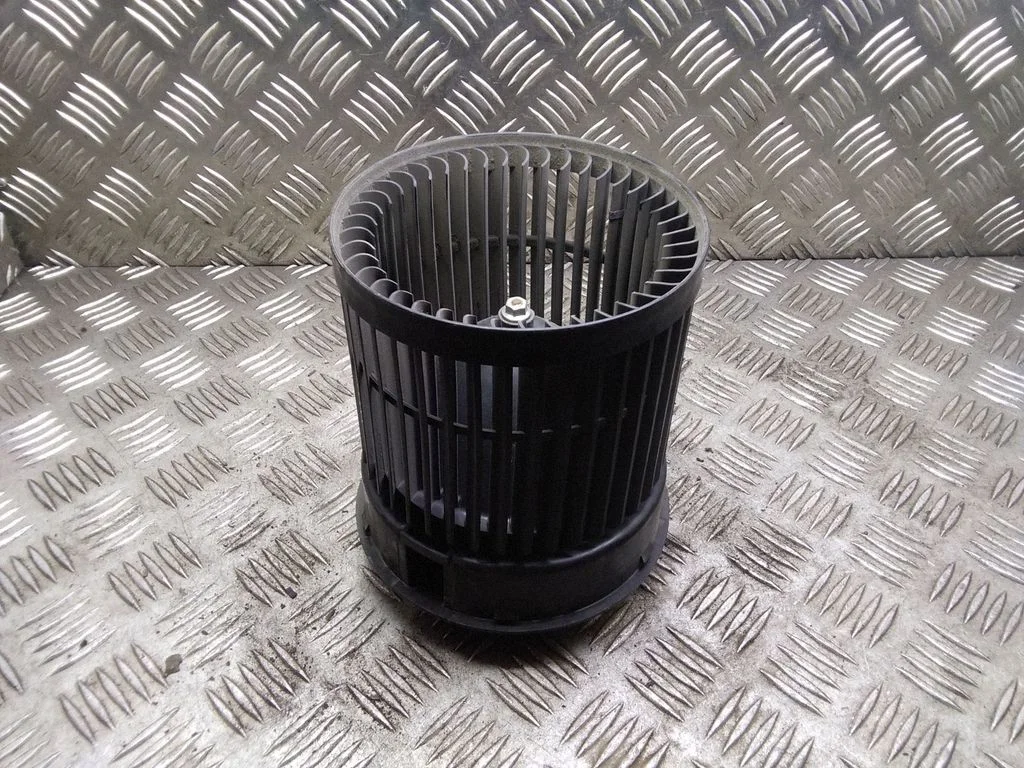 Heater fan/blower – Nissan Qashqai (2016-2021)