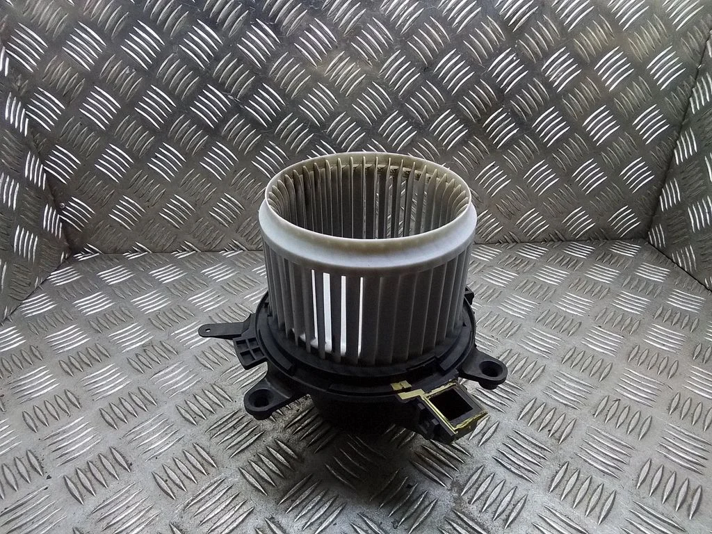 Heater fan/blower – Citroen Jumpy (2016-)