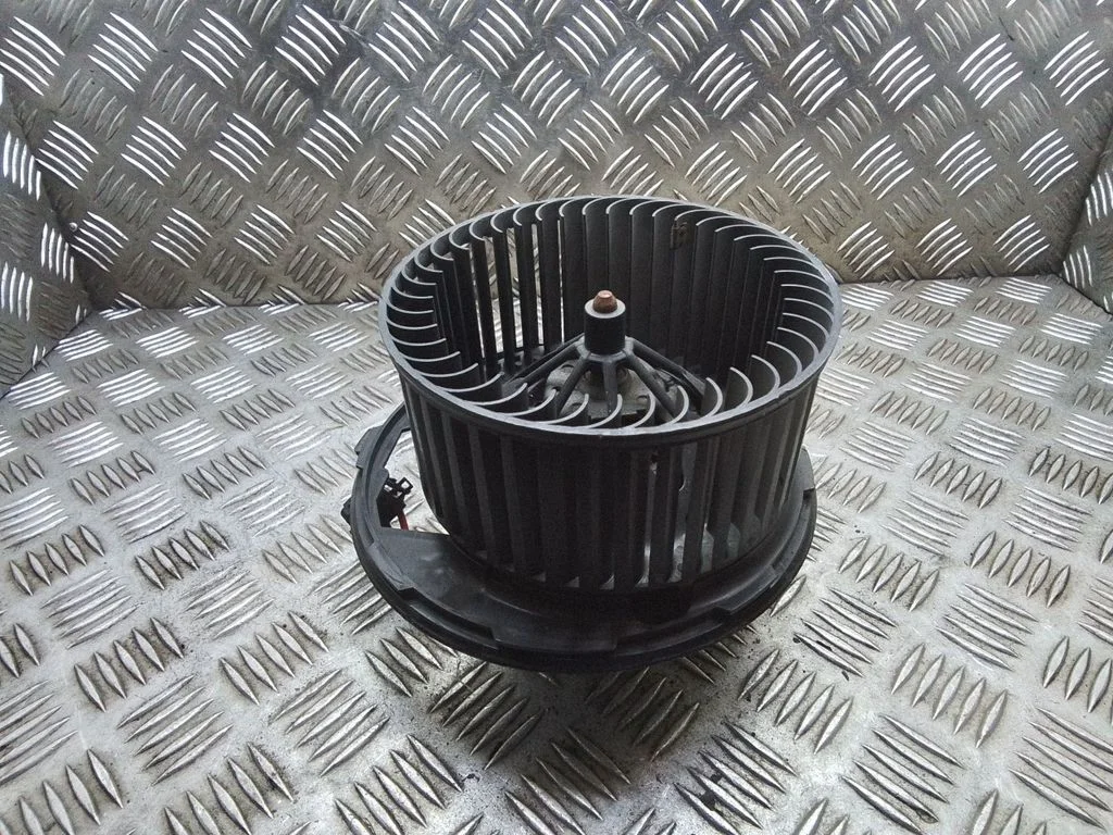 Heater fan/blower – Volkswagen Golf Plus (2005-2013)