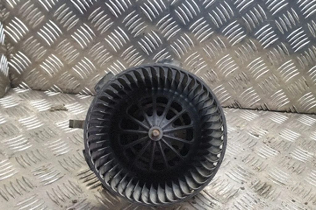 Heater fan/blower – Opel Zafira B (2005-2014)