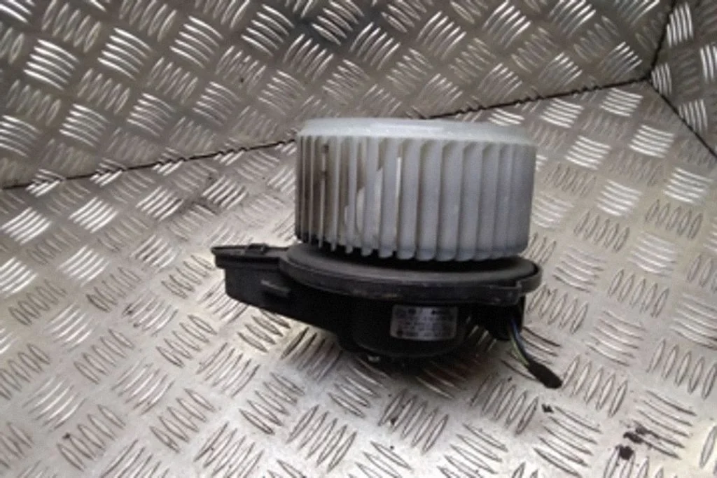 Heater fan/blower – Audi A6 Allroad C5 (1999-2005)