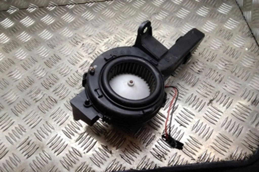 Heater fan/blower – Citroen C4 I (2004-2010)