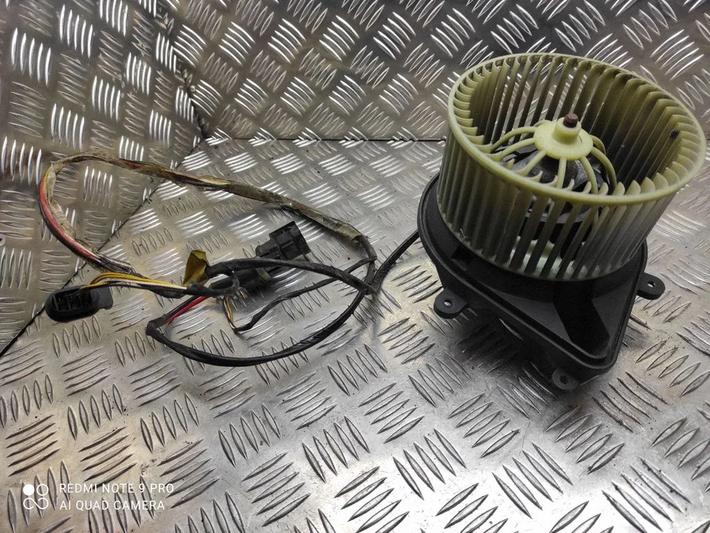 Heater fan/blower – Renault Megane I (1995-2002)