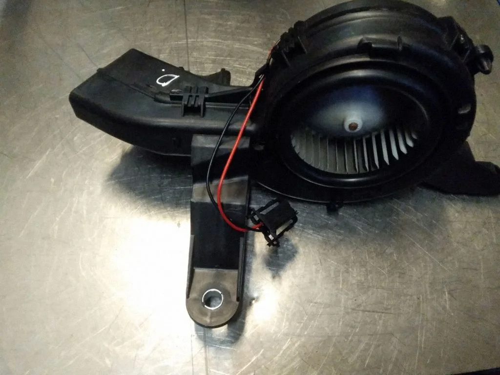 Heater fan/blower – Citroen C4 I (2004-2010)