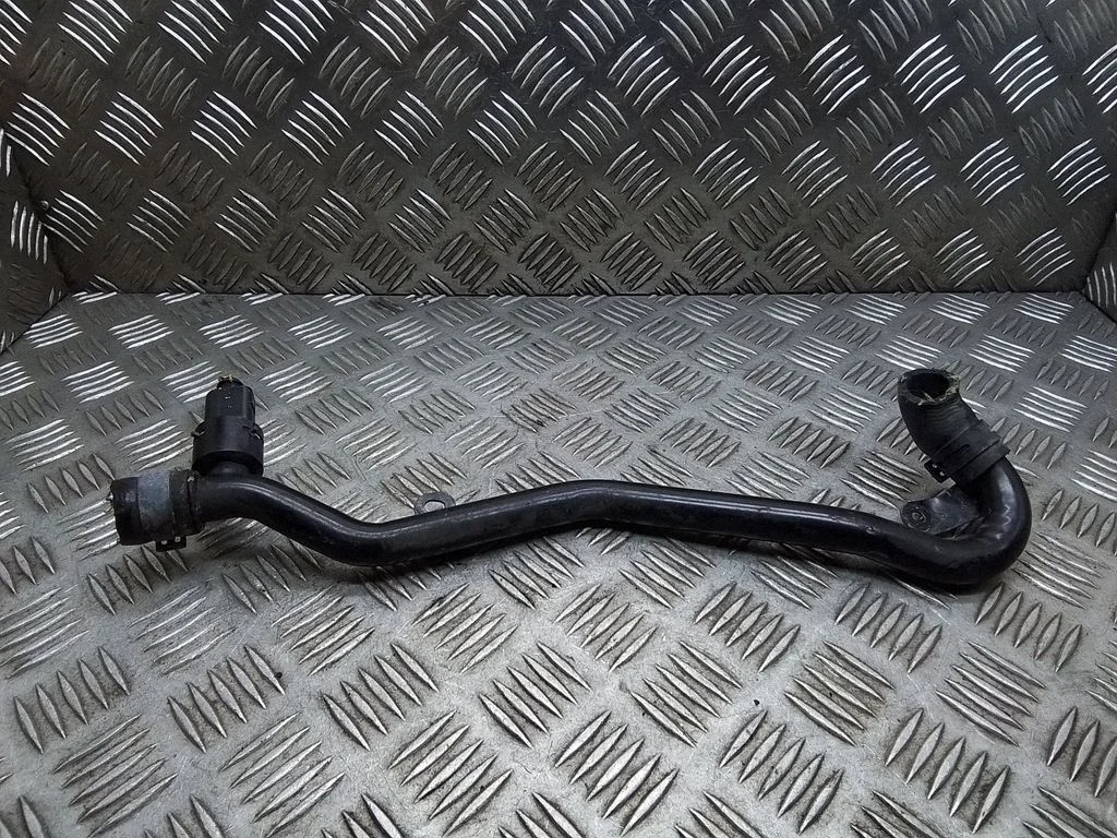 Mootori jahutusvedeliku toru / voolik – Volkswagen Passat CC (2008-2016)