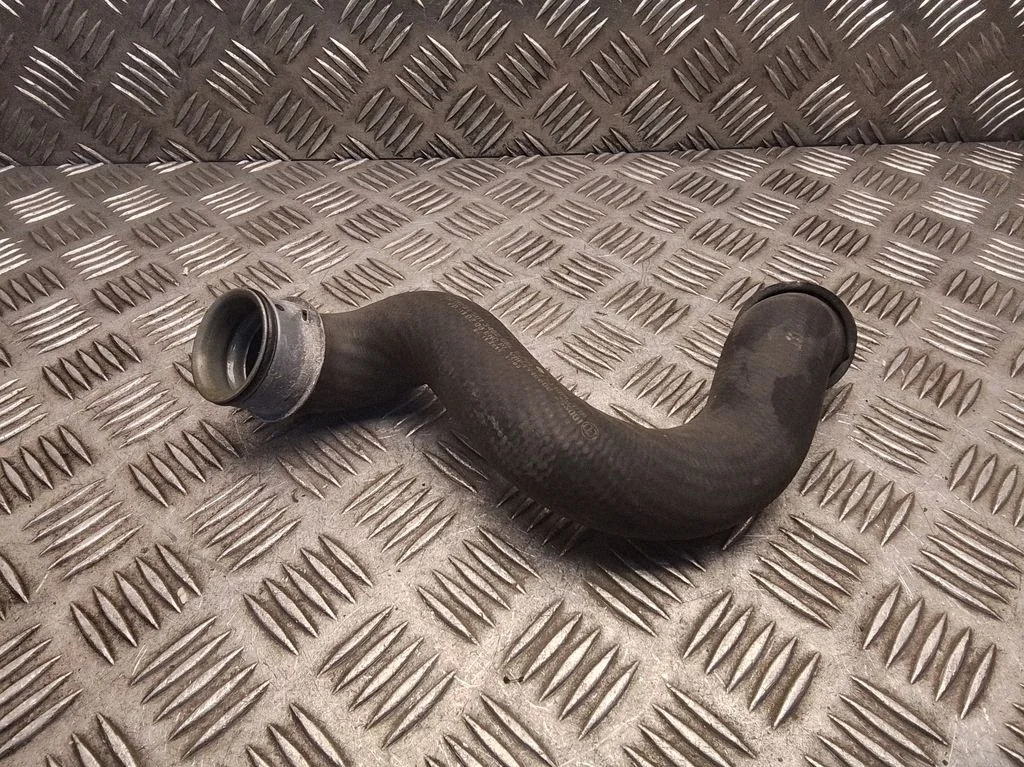 Engine coolant pipe/hose – Mercedes-Benz E-Class W212 (2009-2016)