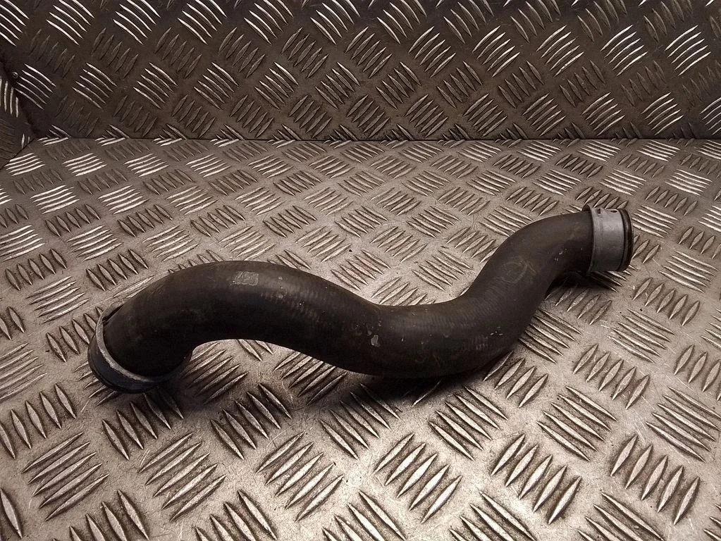 Engine coolant pipe/hose – Mercedes-Benz E-Class W212 (2009-2016)