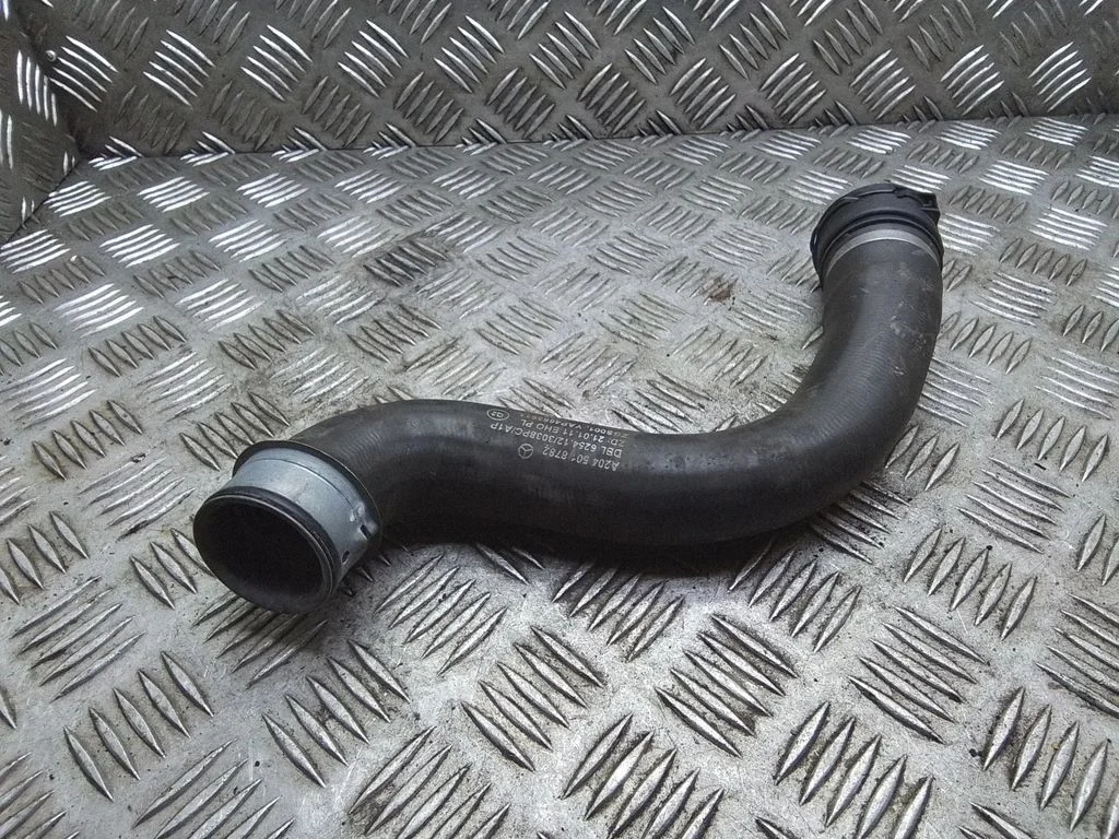 Engine coolant pipe/hose – Mercedes-Benz C-Class AMG W204 (2007-2014)