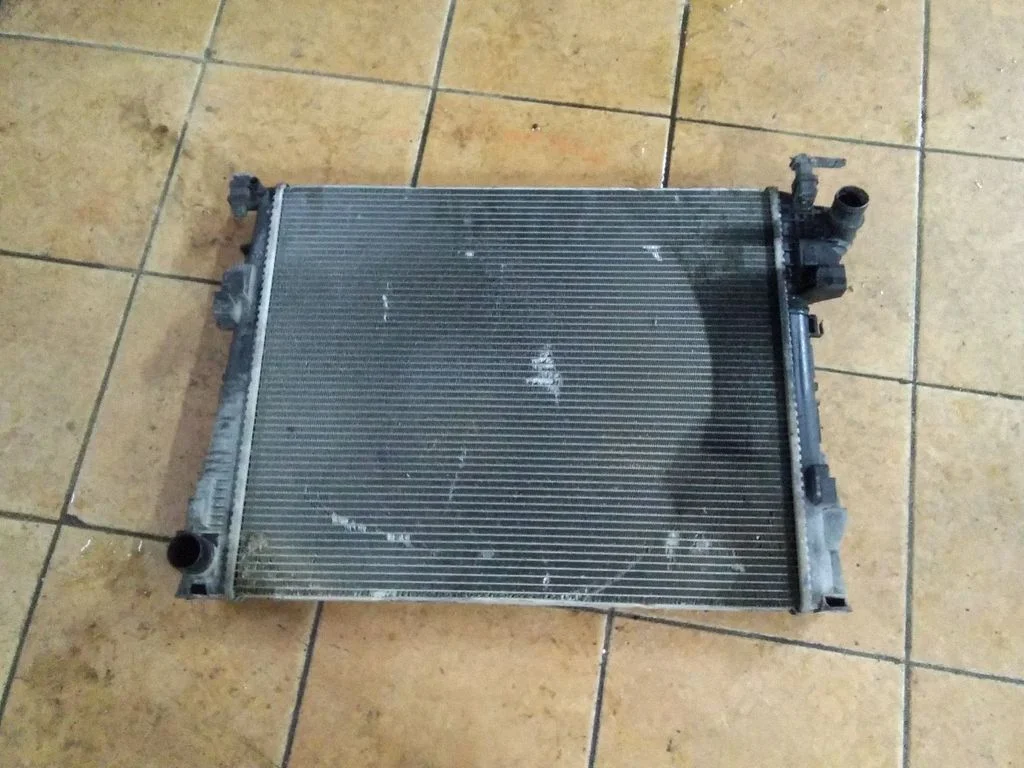 Dzesēšanas šķidruma radiators – Renault Trafic II (X83) (2001-2014)