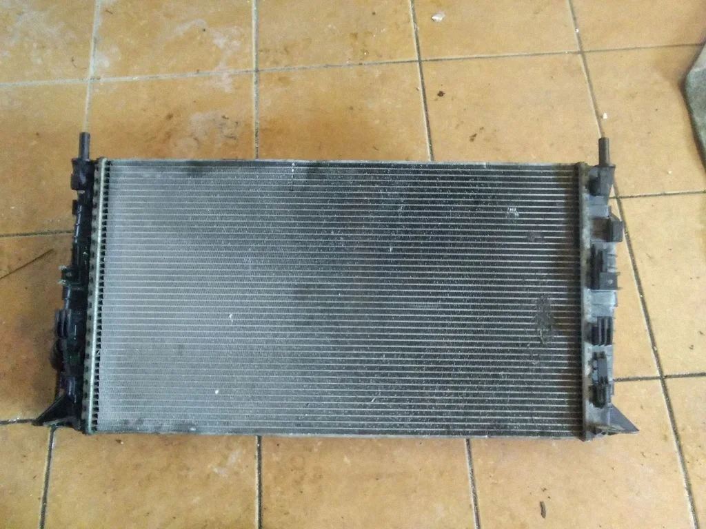Coolant radiator – Mazda 3 I (2003-2006)