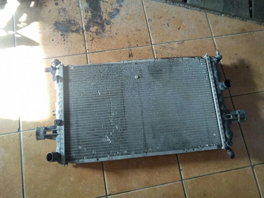 Coolant radiator – Opel Astra F (1992-1998)