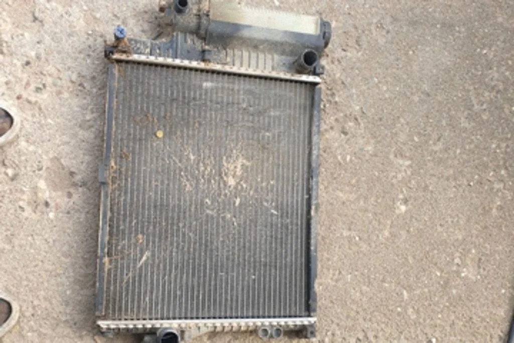 Jahutusvedeliku radiaator – BMW 5-seeria E39 (1996-2003)