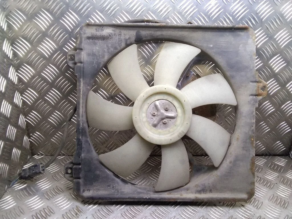 Electric radiator cooling fan – Toyota RAV 4 (XA20) (2000-2005)