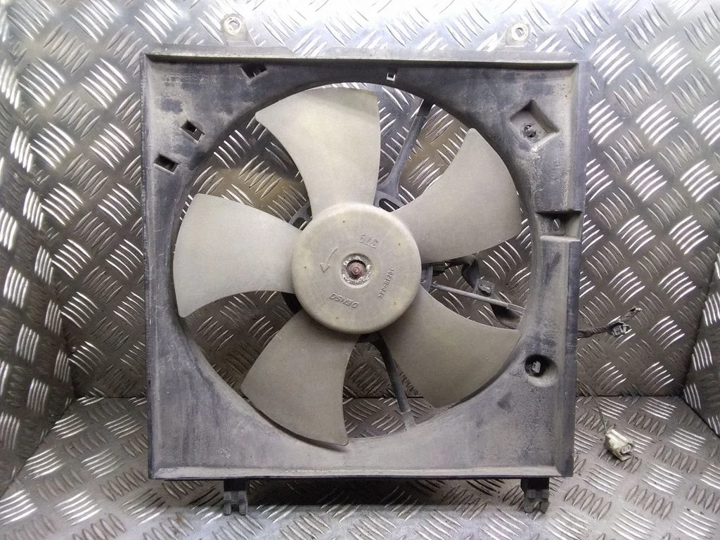 Electric radiator cooling fan – Toyota RAV 4 (XA20) (2000-2005)