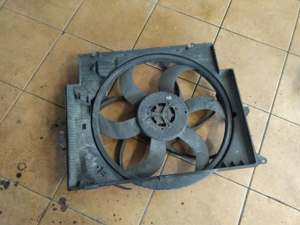Elektriskais radiatora ventilators – BMW 3. sērija E90 E91 (2005-2012)