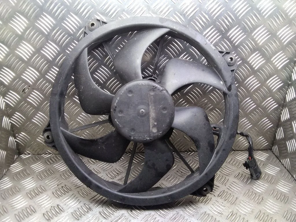 Elektriskais radiatora ventilators – Citroen C4 I (2004-2010)