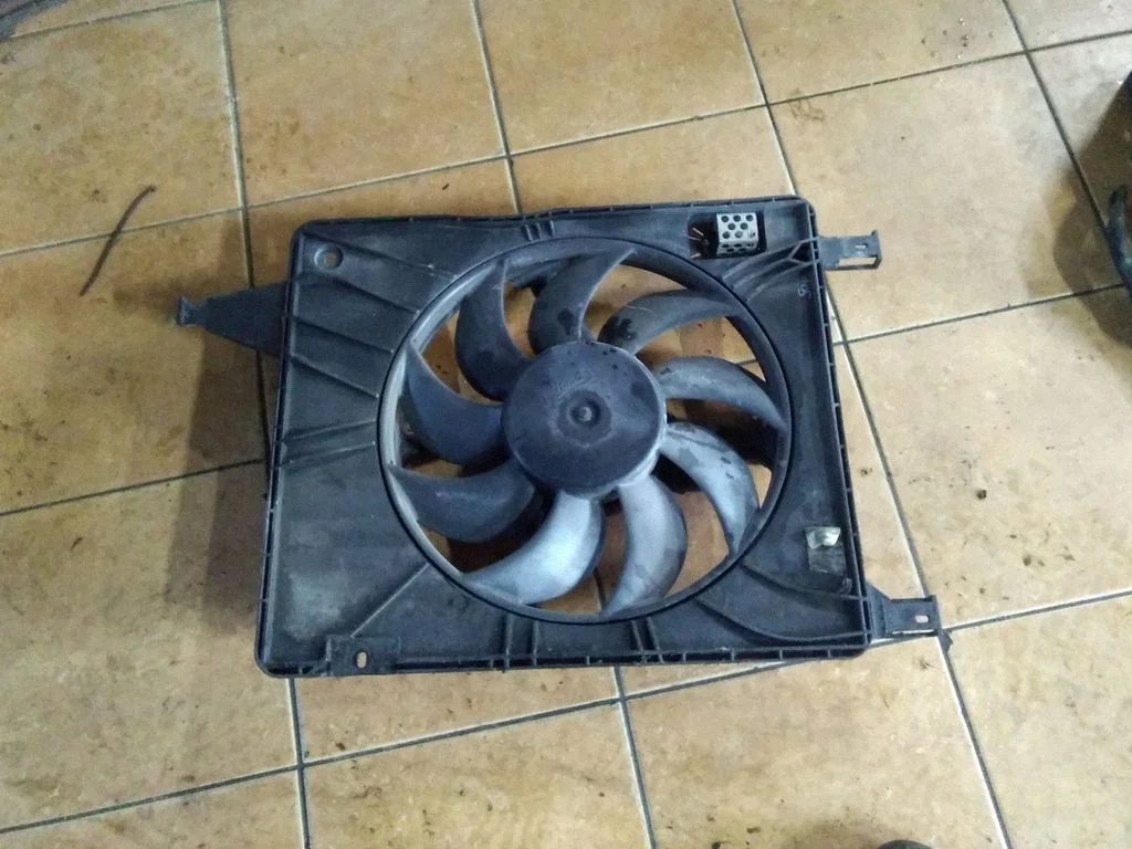 Electric radiator cooling fan – Nissan Qashqai (2010-2014)