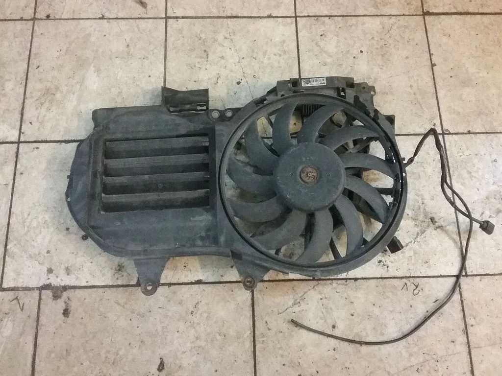Electric radiator cooling fan – Audi A4 S4 B7 8E 8H (2005-2008)