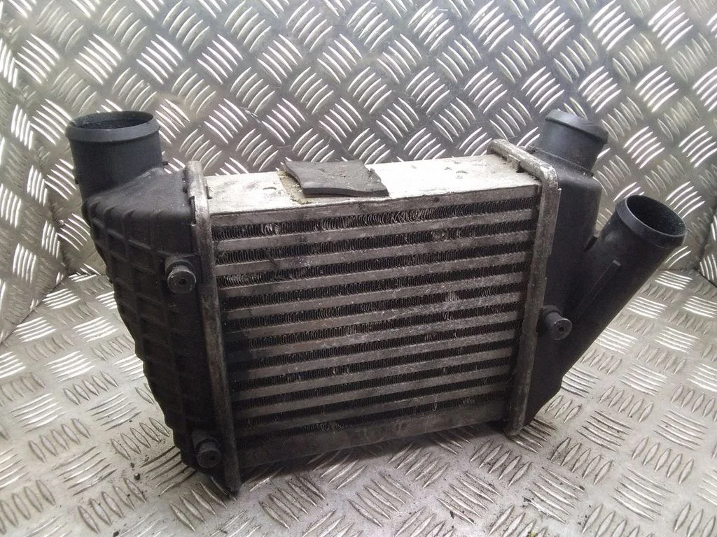 Intercooler radiator – Audi A3 S3 8P (2003-2012)