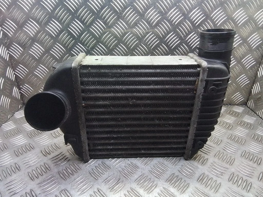 Intercooler radiator – Audi A6 Allroad C6 (2006-2011)