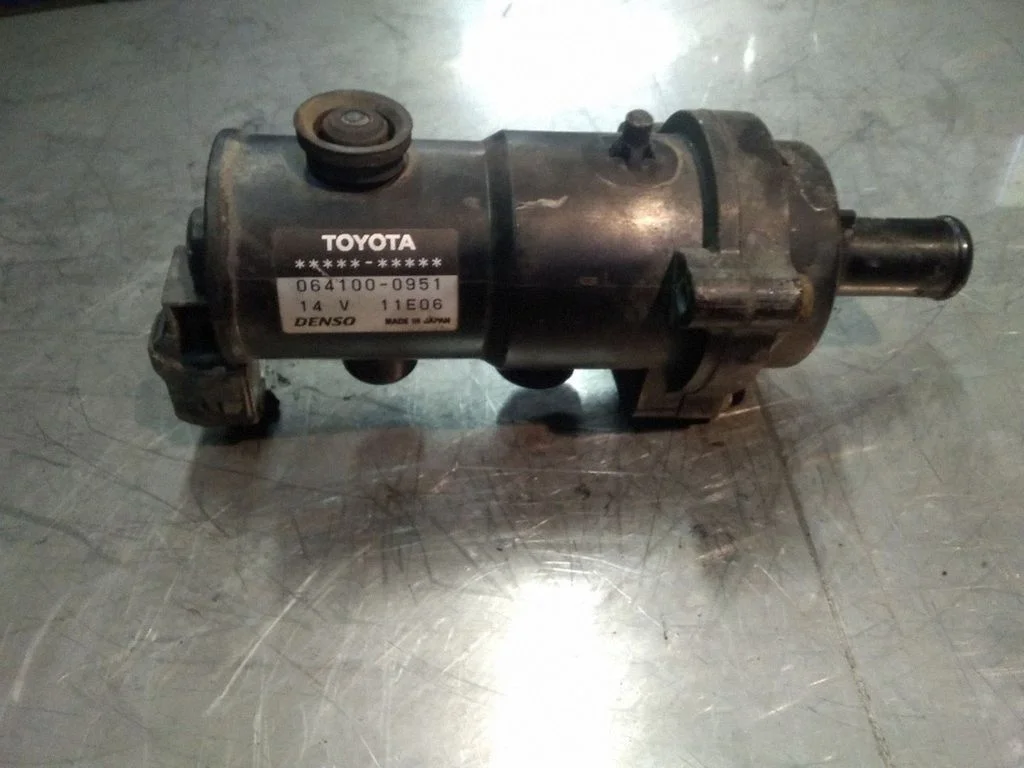 Water pump – Toyota Prius (XW20) (2003-2009)