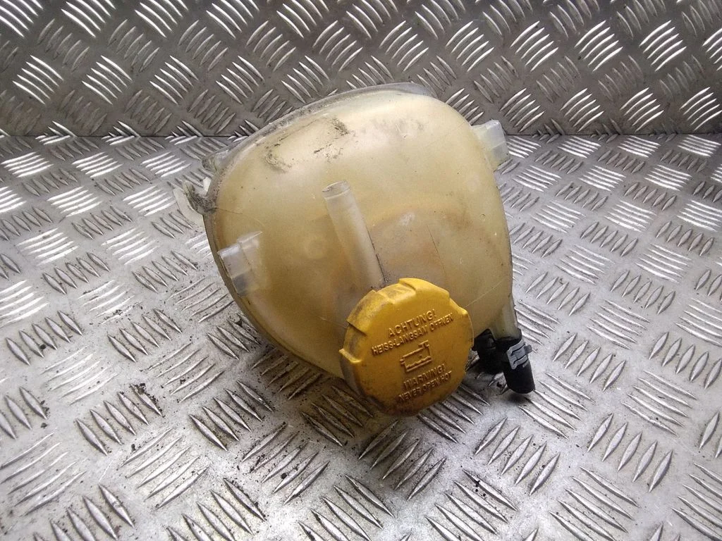 Coolant expansion tank/reservoir – Opel Signum (2003-2008)
