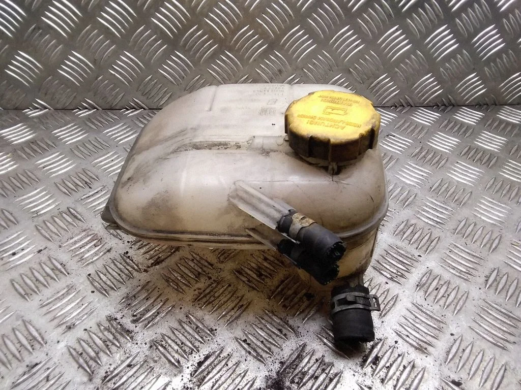 Coolant expansion tank/reservoir – Opel Zafira B (2005-2014)