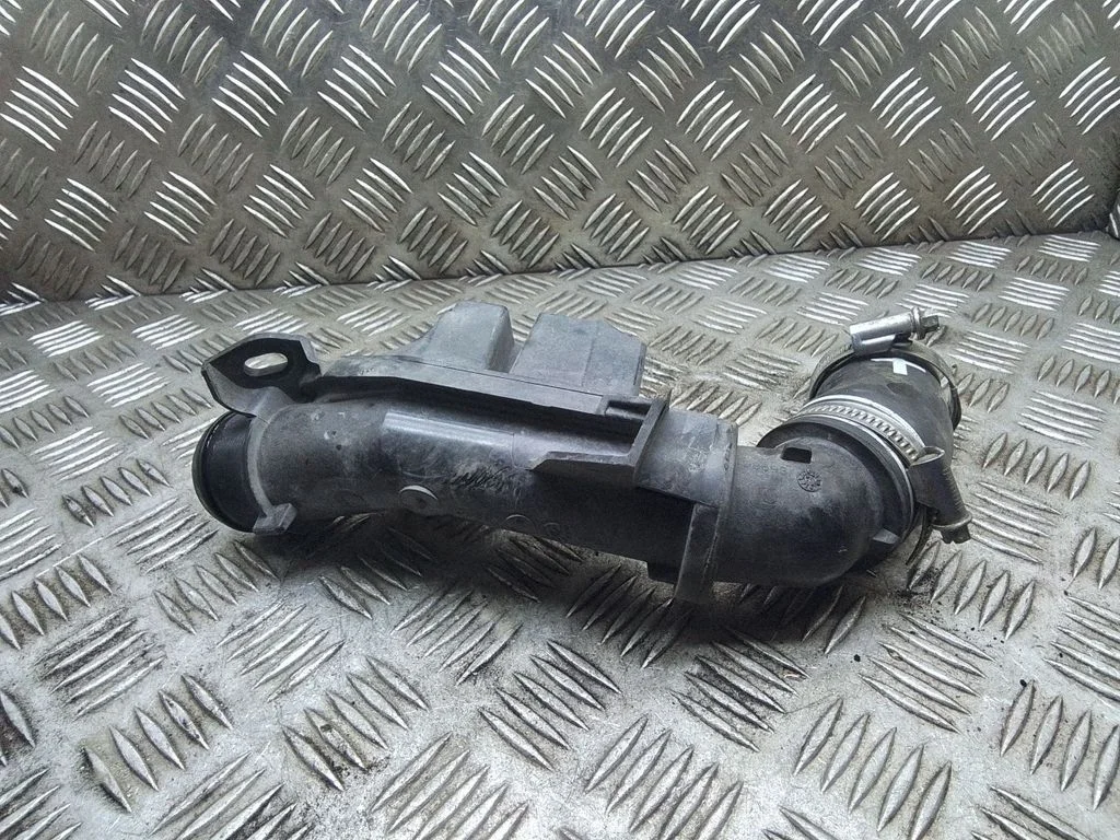 Intercooler hose/pipe – Citroen Jumpy (2016-)