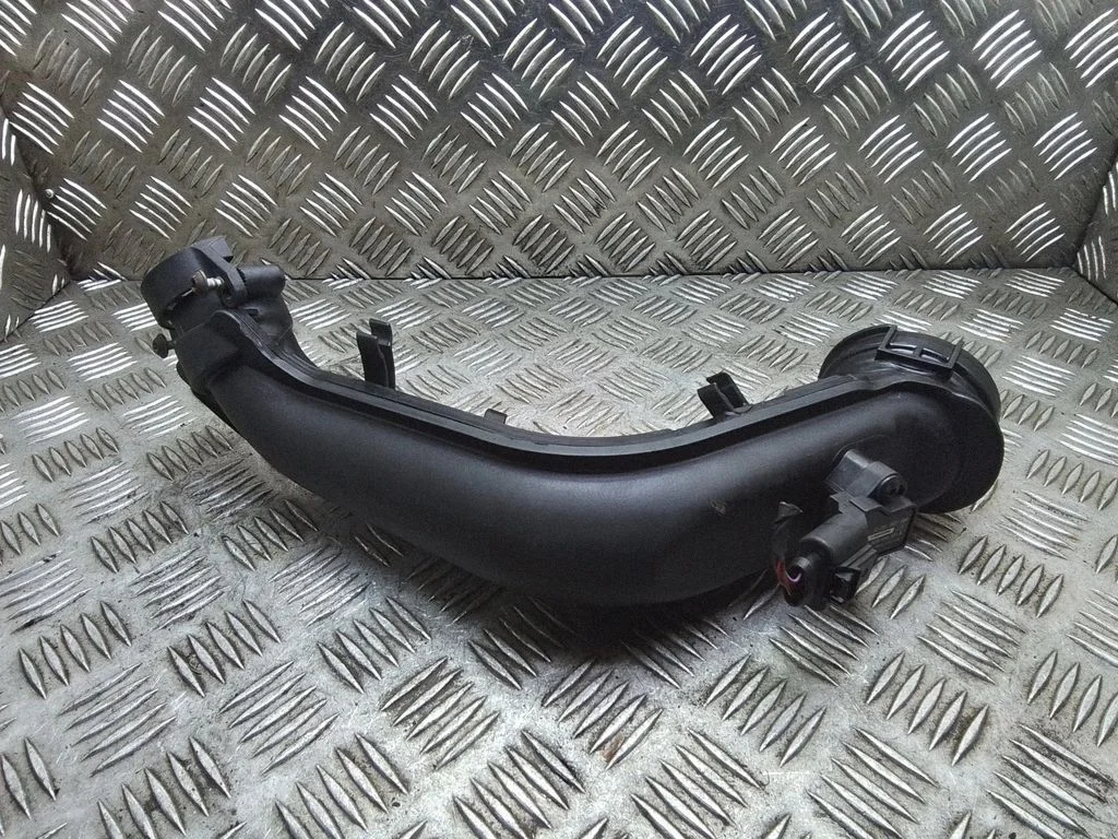Vahejahuti voolik (-ud)/ toru (-d) – Skoda Octavia Mk2 (1Z) (2004-2013)