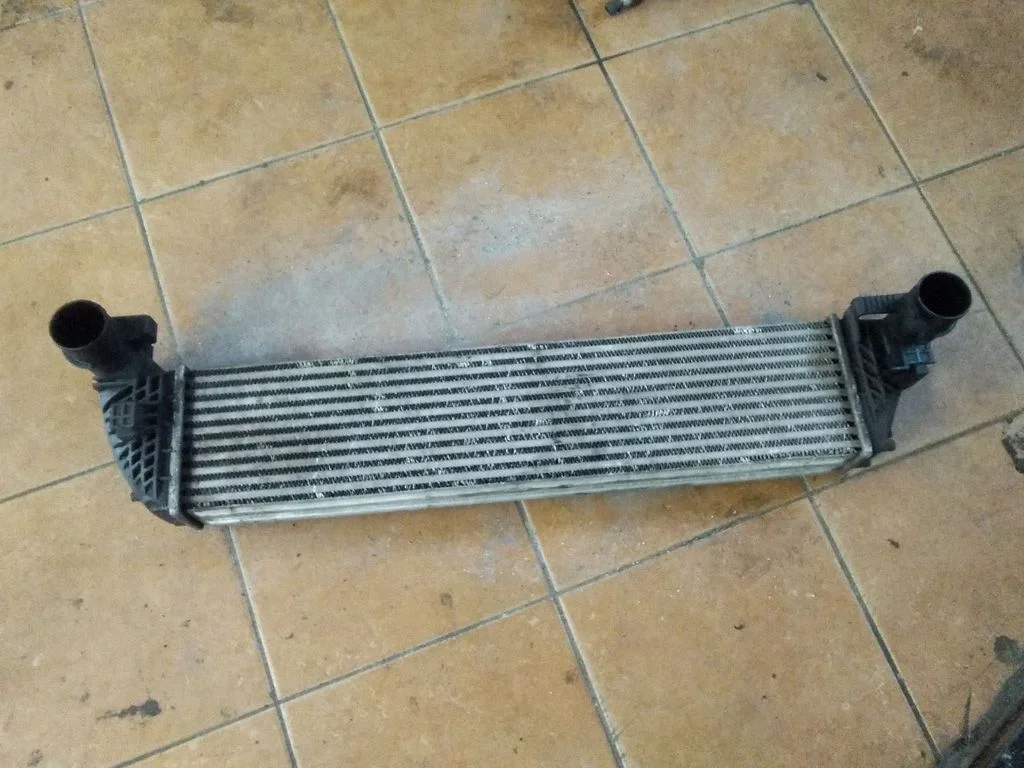 Starpdzesētāja (interkūlera) radiators – Renault Espace - Grand espace IV (2004-2014)