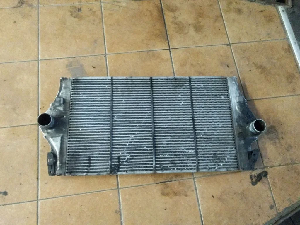 Starpdzesētāja (interkūlera) radiators – Renault Espace - Grand espace IV (2004-2014)