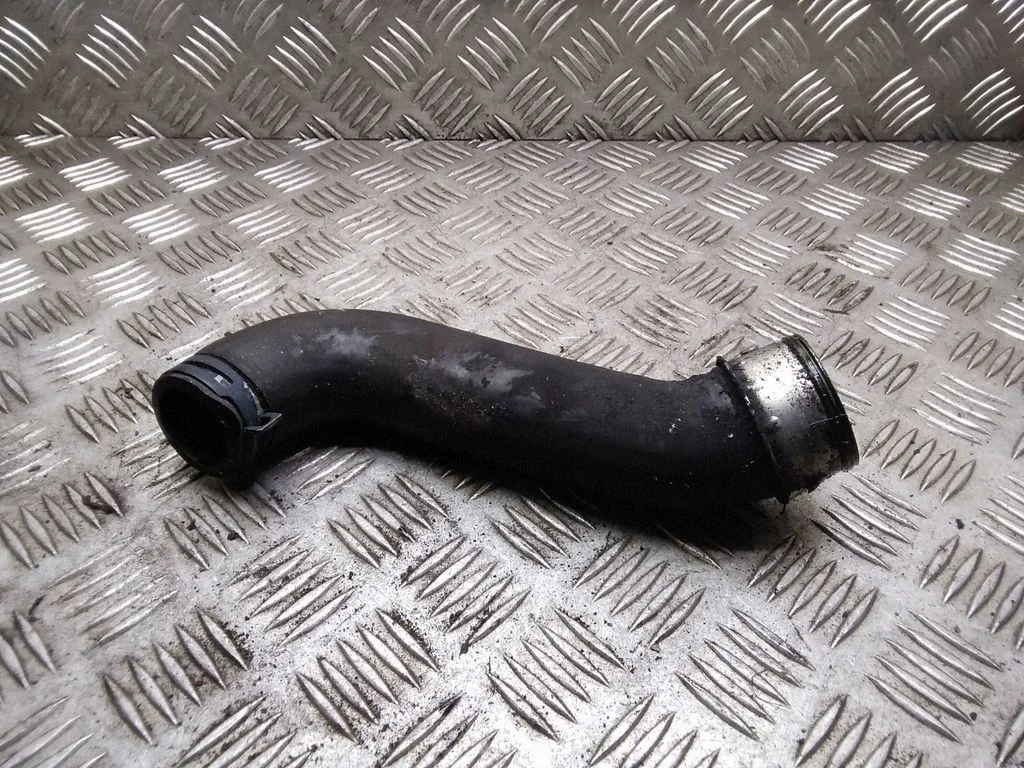 Vahejahuti voolik (-ud)/ toru (-d) – Skoda Octavia Mk2 (1Z) (2004-2013)